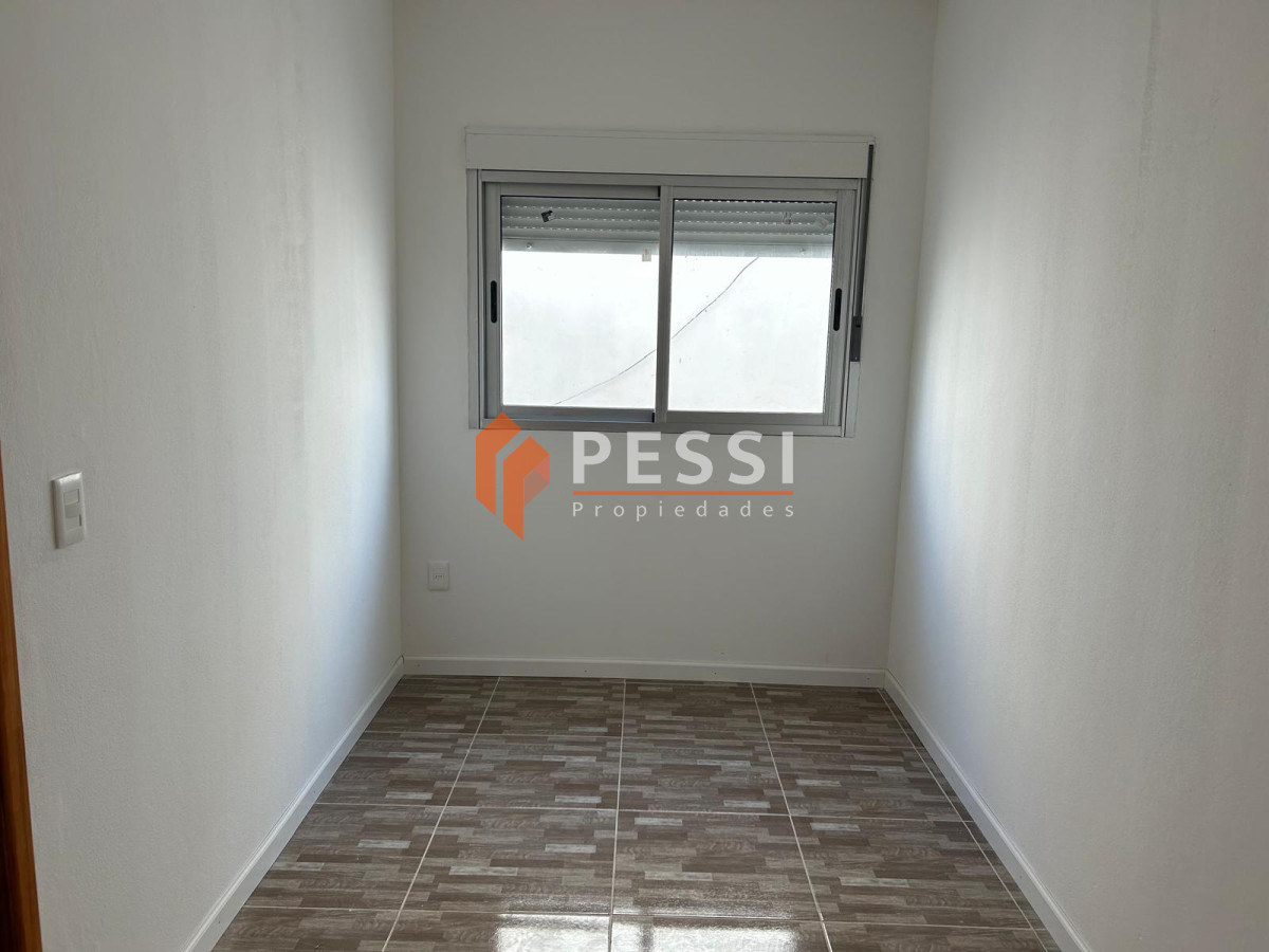 Apartamento ID.2481 - Alquiler apartamento duplex 2 dormitorios en La Comercial