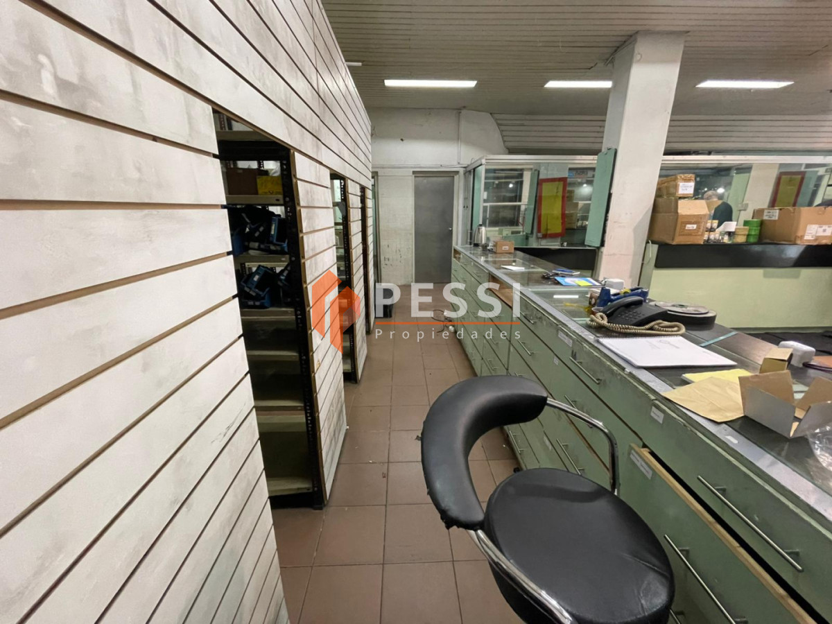 Apartamento ID.2502 - Alquiler casa de altos y Local comercial en Centro