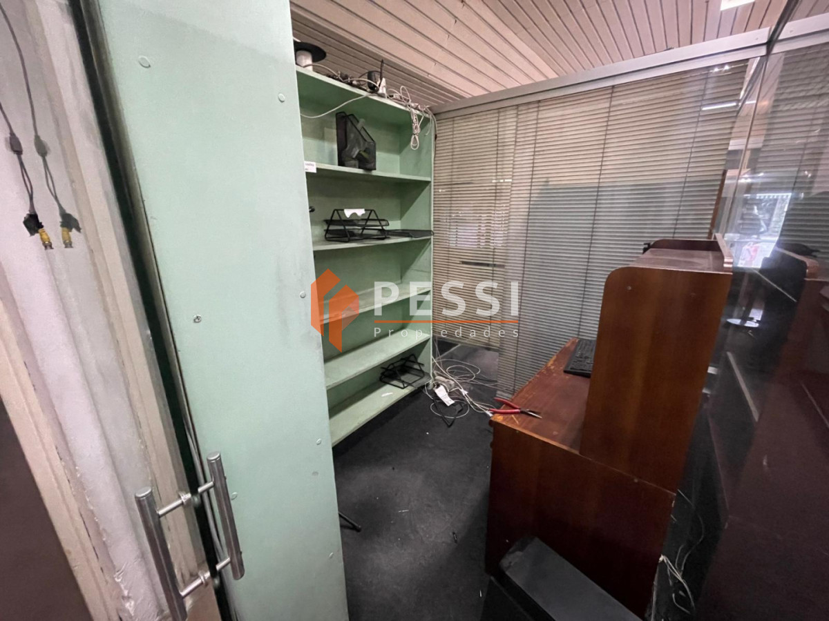 Apartamento ID.2502 - Alquiler casa de altos y Local comercial en Centro