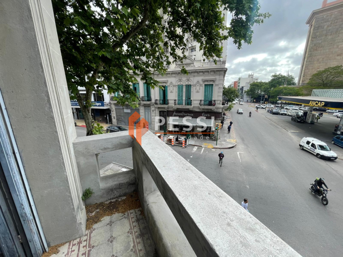 Apartamento ID.2502 - Alquiler casa de altos y Local comercial en Centro