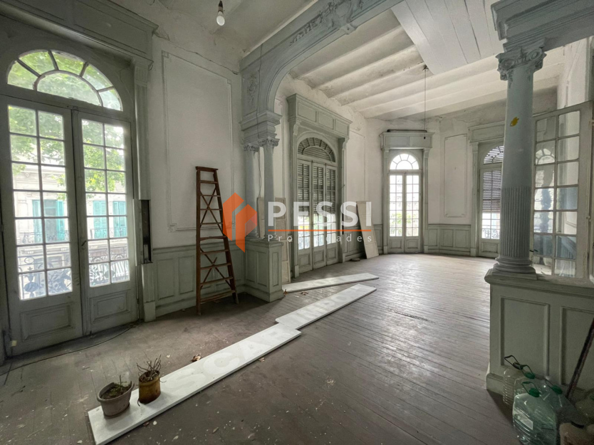 Apartamento ID.2502 - Alquiler casa de altos y Local comercial en Centro