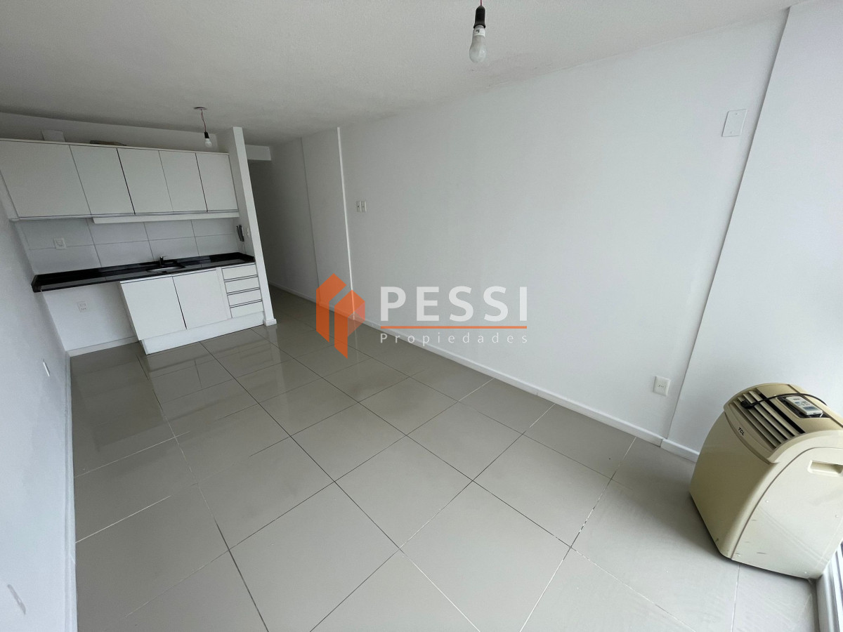 Apartamento ID.2523 - Alquiler Monoambiente en Pocitos