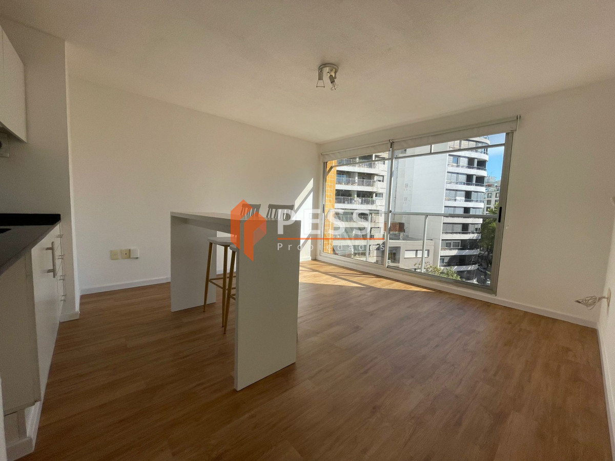 Apartamento ID.2553/Alquiler-monoambiente-en-Pocitos- - Alquiler monoambiente en Pocitos 