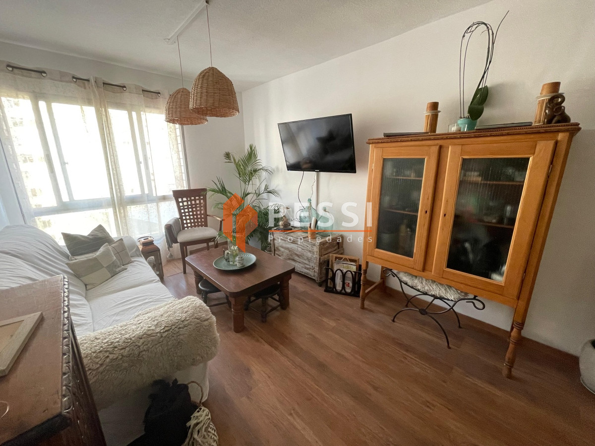 Apartamento ID.1121 - Venta apartamento 2 dormitorios con o sin renta en Pocitos