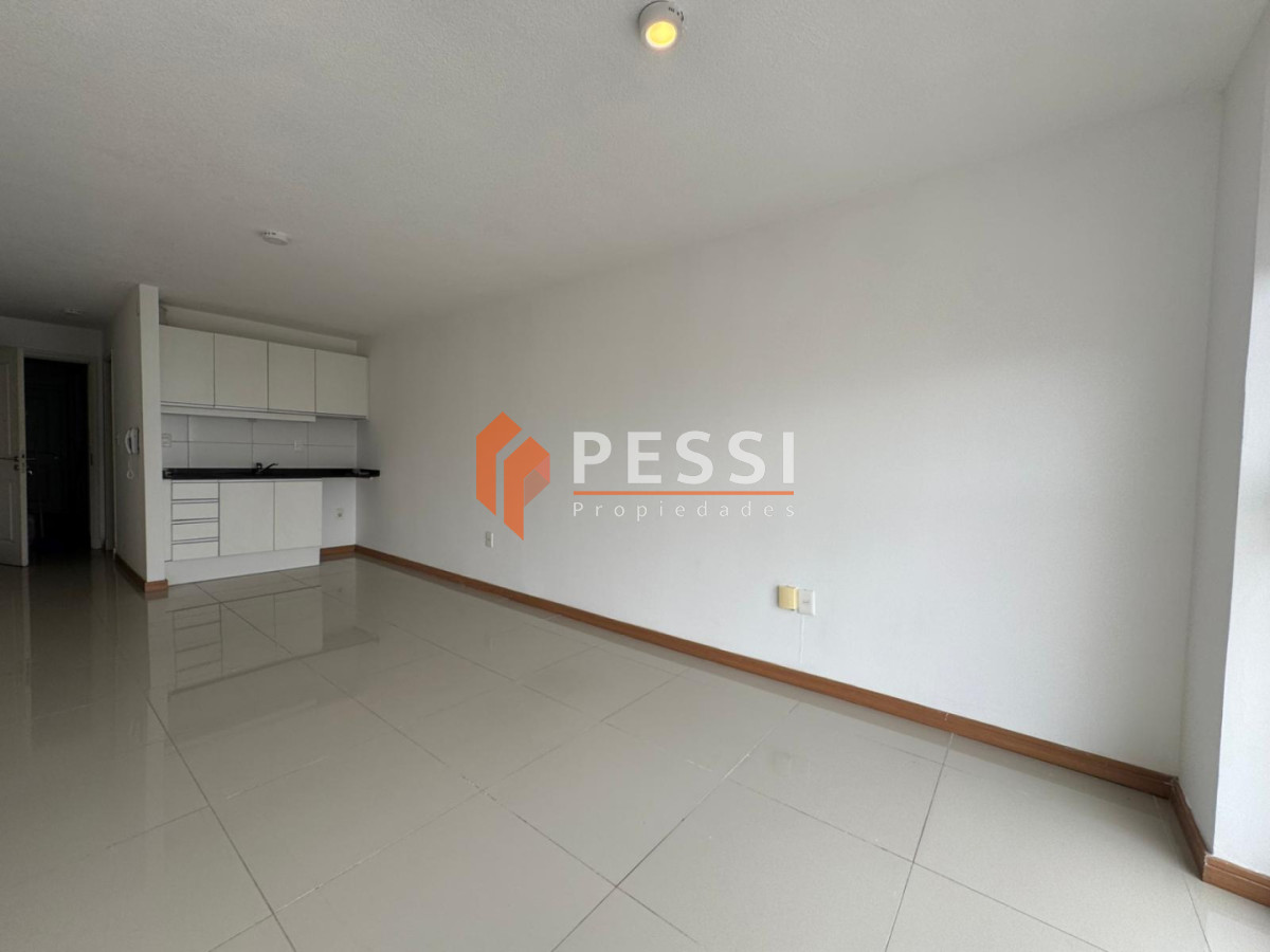 Apartamento ID.1130/Alquiler-monoambiente-en-Tres-Cruces - Alquiler monoambiente en Tres Cruces