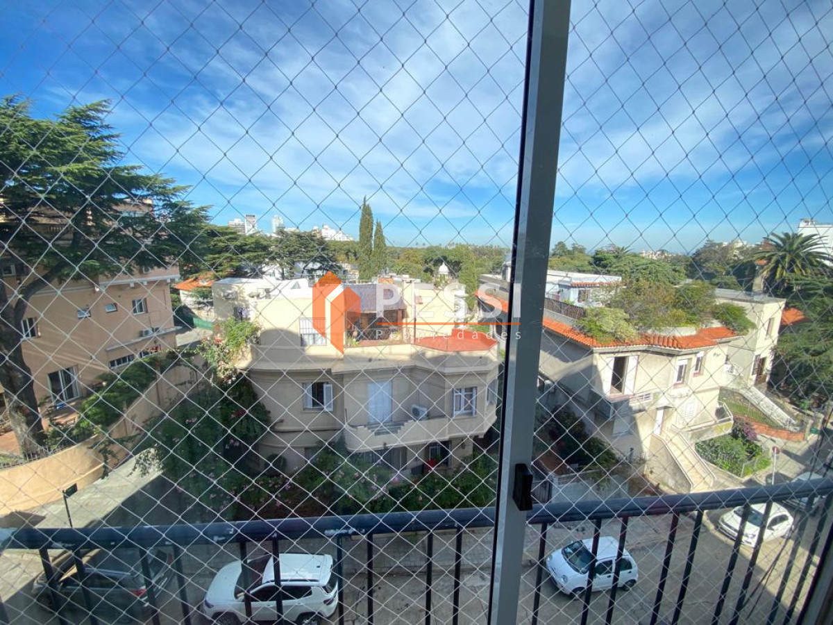 Apartamento ID.2212 - Venta apartamento 2 dormitorios con renta en Parque Rodo