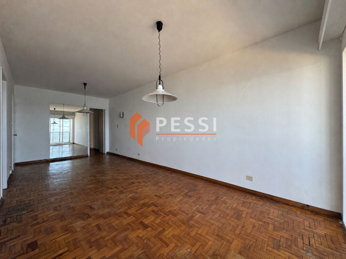 Apartamento ID.1392 - Alquiler apartamento 2 dormitorios con vista al mar en Pocitos 