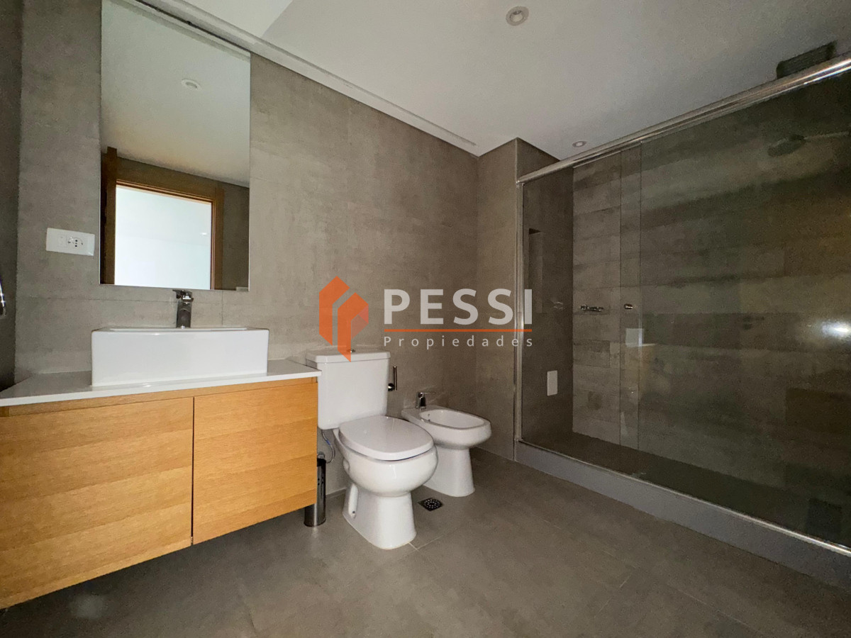 Apartamento ID.2468/Alquiler-apartamento-1-dormitorio-en-Punta-Carretas. - Alquiler apartamento 1 dormitorio en Punta Carretas.
