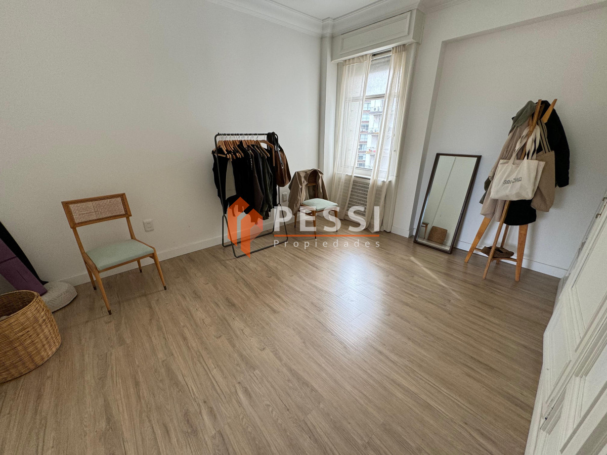 Apartamento ID.1468/Venta-apartamento-4-dormitorios-y-escritorio-en-Cordón - Venta apartamento 4 dormitorios y escritorio en Cordón