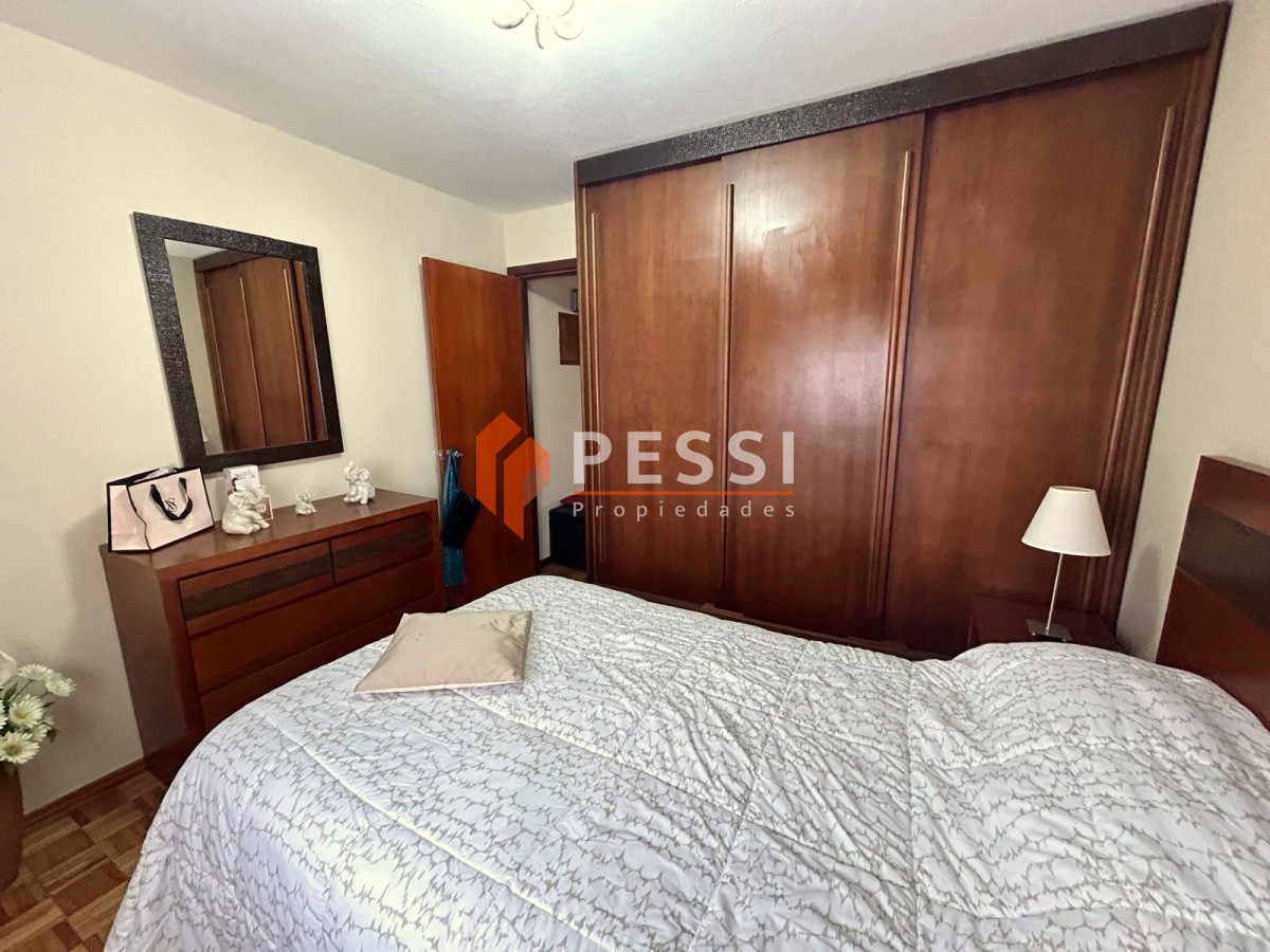 Apartamento ID.2379/Venta-apartamento-2-dormitorios-y-garage-en-pocitos - Venta apartamento 2 dormitorios y garage en pocitos