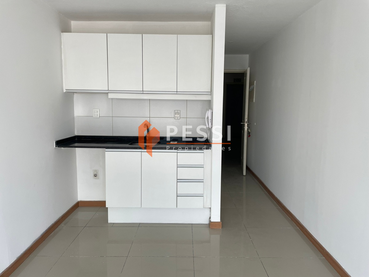 Apartamento ID.2175 - Alquiler monoambiente en Tres Cruces