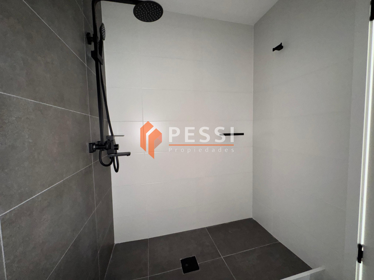 Apartamento ID.2549/Alquiler-apartamento-1-dormitorio-con-terraza-a-estrenar-en-La-Blanqueada.- - Alquiler apartamento 1 dormitorio con terraza a estrenar en La Blanqueada. 