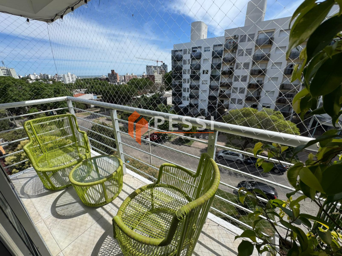 Apartamento ID.2513/Venta-aparamento-2-dormitorios-y-garage-en-Malvin - Venta aparamento 2 dormitorios y garage en Malvin