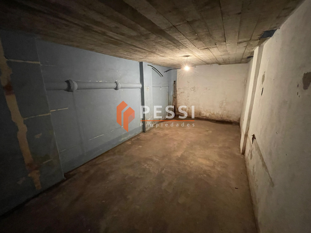 Apartamento ID.2155/Venta-apartamento-1-dormitorio-a-estrenar- - Venta casa de 3 dormitorios, terraza, barbacoa y garage 