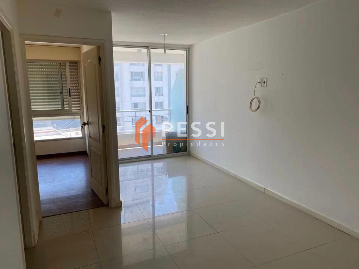 Apartamento ID.1569/Alquiler-apartamento-1-dormitorio-en-Parque-Rodo - Alquiler apartamento 1 dormitorio en Parque Rodo