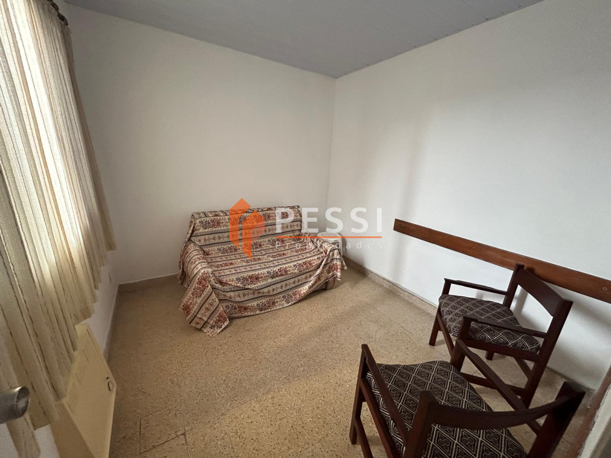Apartamento ID.2435/Venta-casa-PH-de-altos-en-Pocitos - Venta casa PH de altos en Pocitos