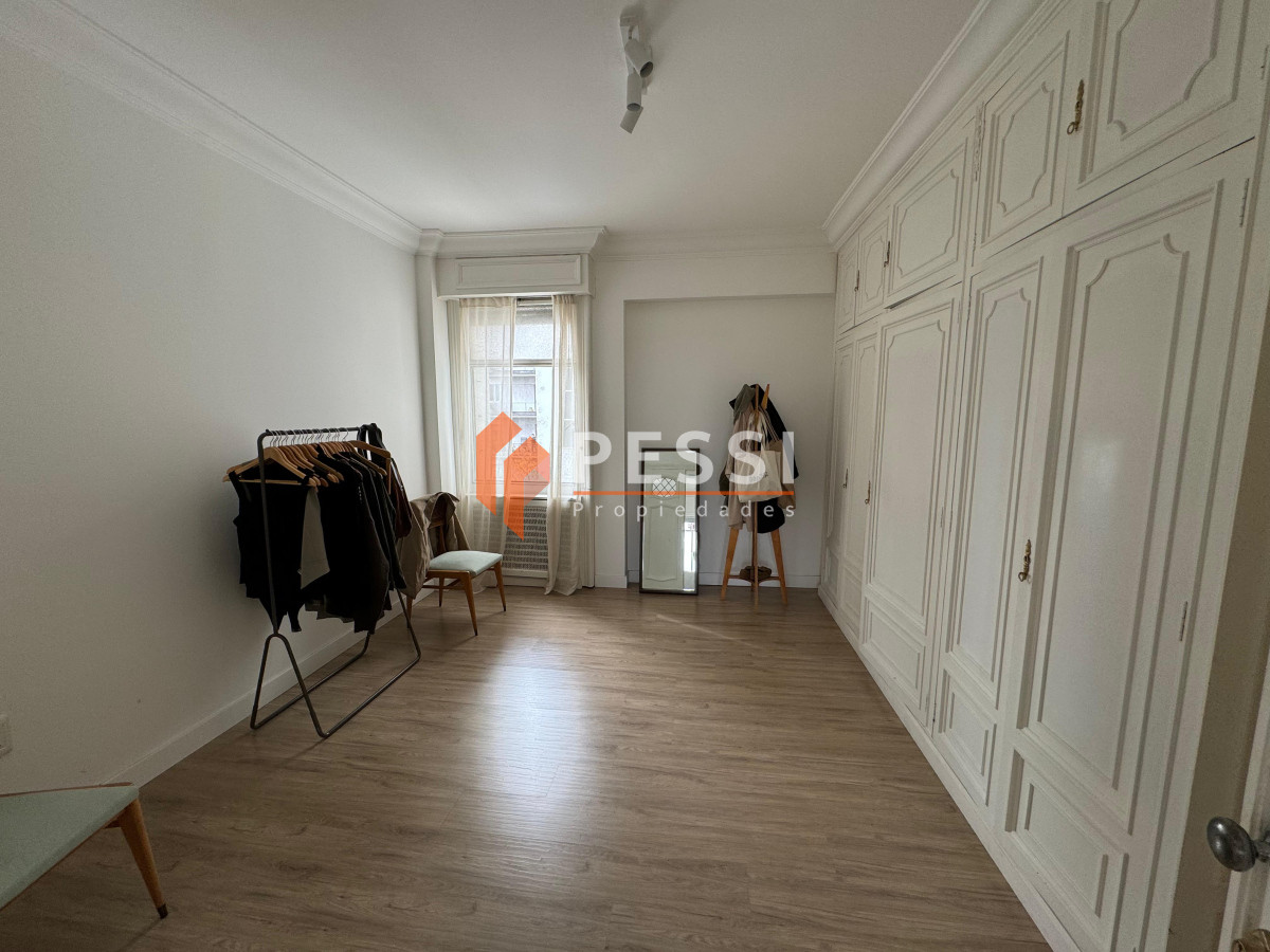 Apartamento ID.1468/Venta-apartamento-4-dormitorios-y-escritorio-en-Cordón - Venta apartamento 4 dormitorios y escritorio en Cordón