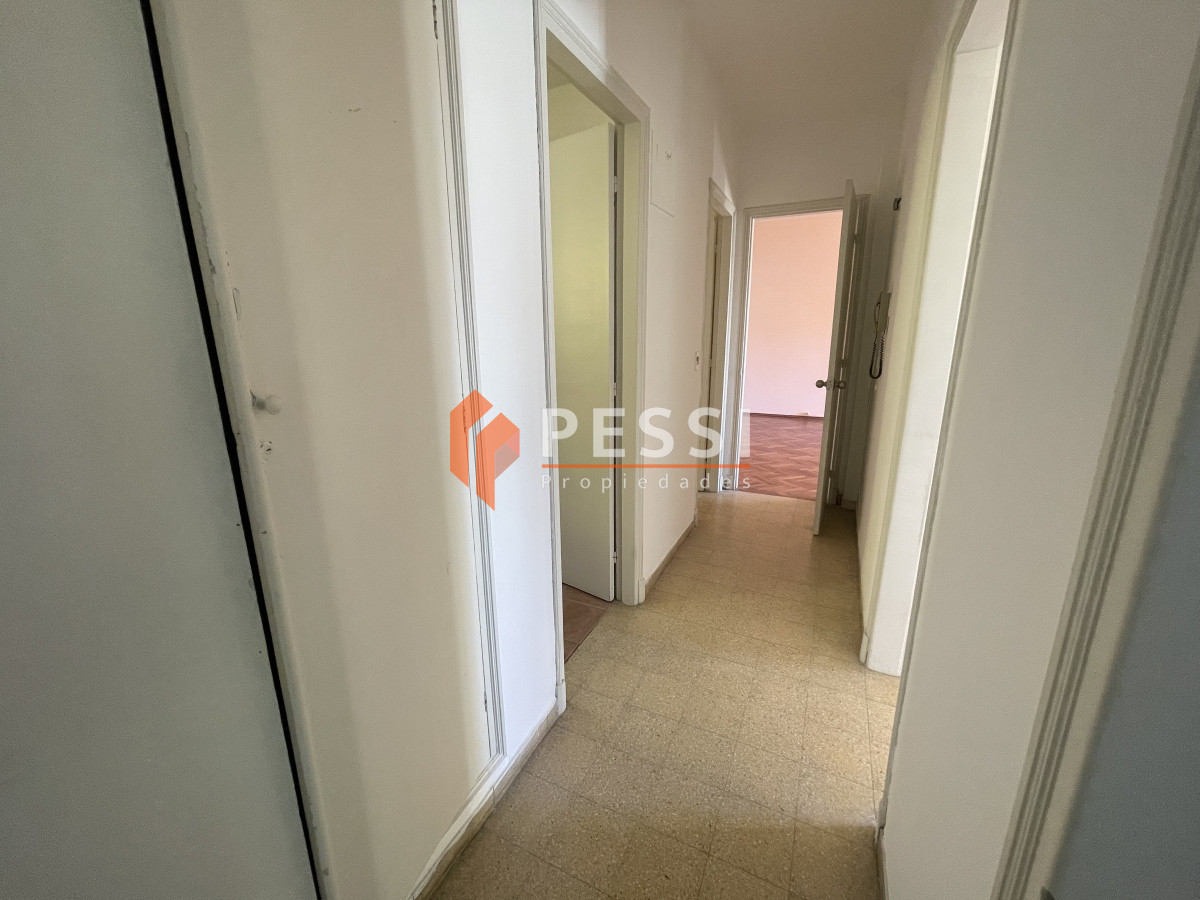 Apartamento ID.2391/Alquiler-apartamento-3-dormitorios-en-Pocitos- - Alquiler apartamento 3 dormitorios en Pocitos 