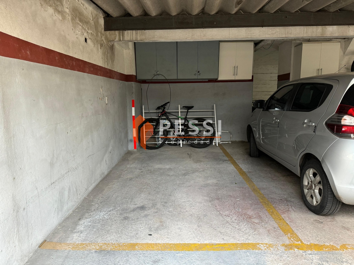 Apartamento ID.2403 - Alquiler apartamento 2 dormitorios con garage en Pocitos 