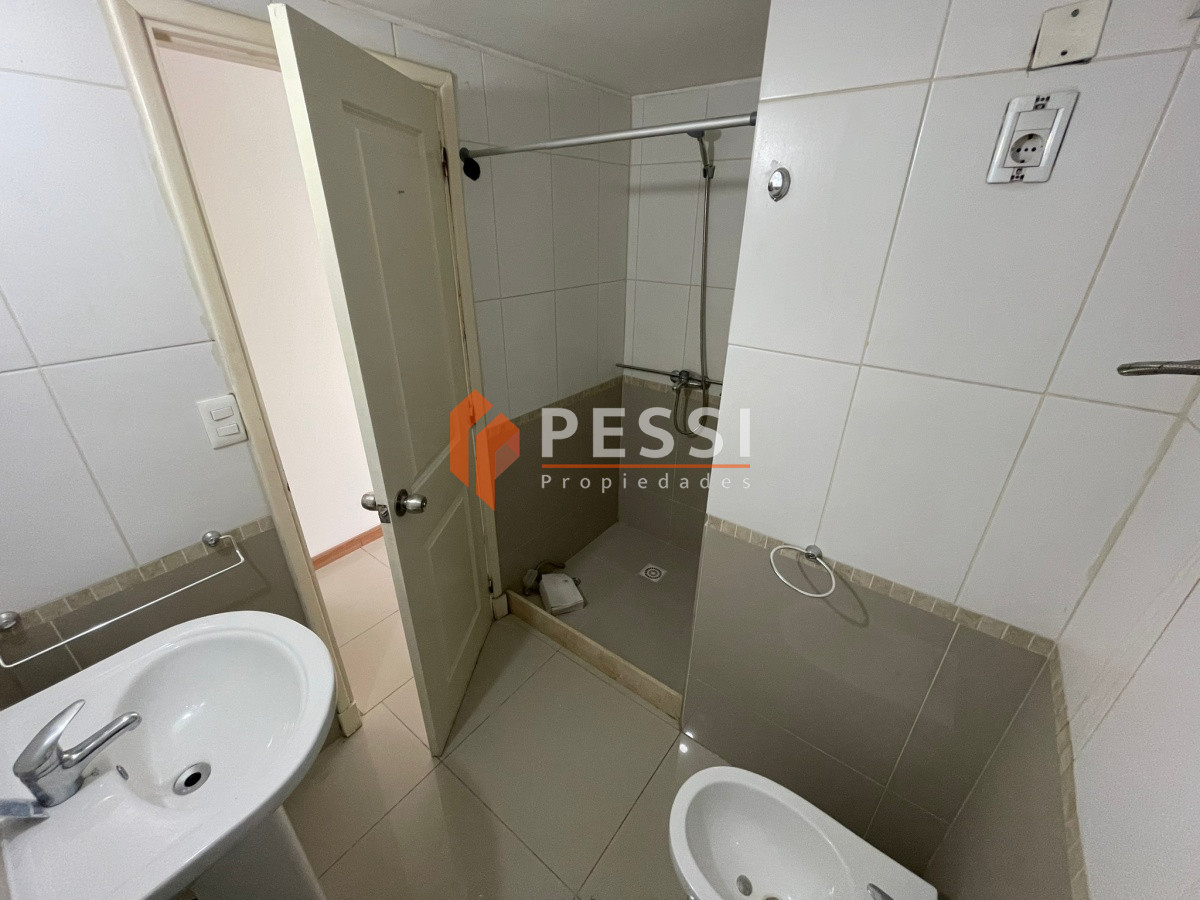 Apartamento ID.2175 - Alquiler monoambiente en Tres Cruces