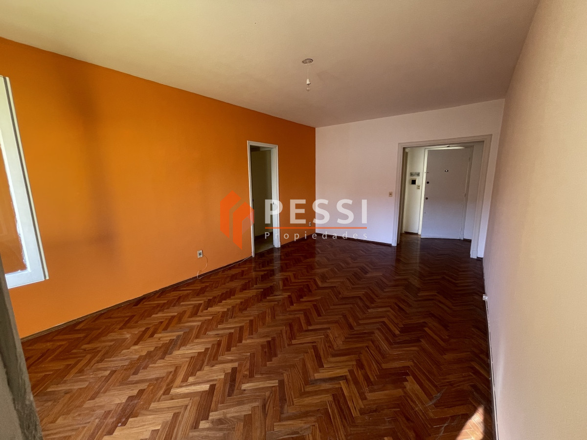 Apartamento ID.2391/Alquiler-apartamento-3-dormitorios-en-Pocitos- - Alquiler apartamento 3 dormitorios en Pocitos 