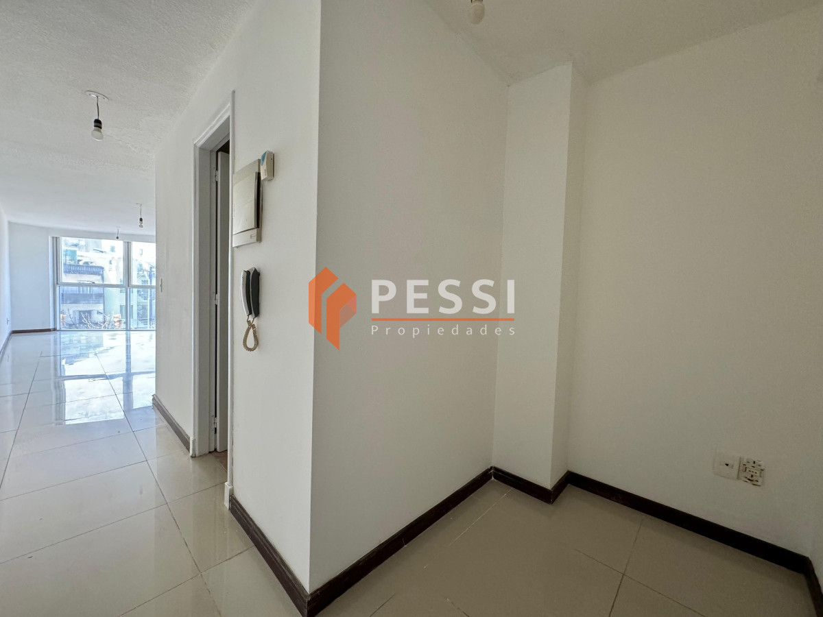 Apartamento ID.2088/Alquiler-monoambiente-en-Parque-Rodó - Alquiler monoambiente en Parque Rodó