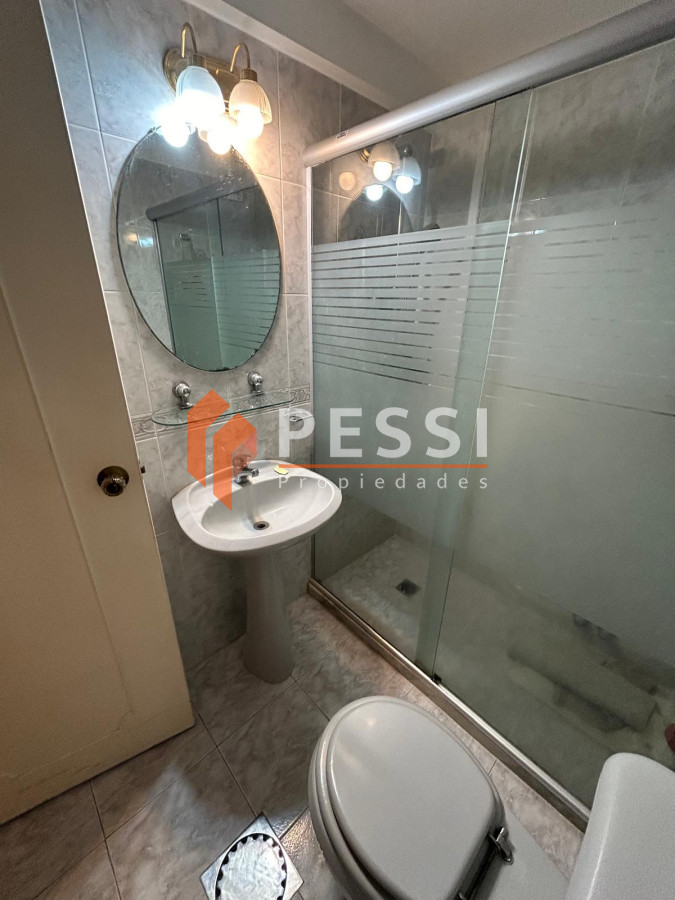 Apartamento ID.2434/Venta-apartamento-3-dormitorios-y-garage-en-Pocitos - Venta apartamento 3 dormitorios y garage en Pocitos