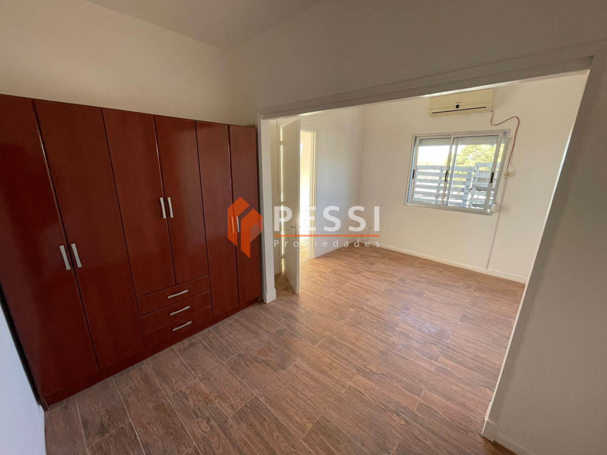 Apartamento ID.2105 - Alquiler monoambiente con gran terraza y cocina definida en Aguada