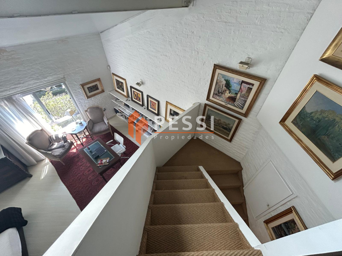 Apartamento ID.2401/Venta-apartamento-Loft-con-garage-en-Puertito-del-Buceo - Venta apartamento Loft con garage en Puertito del Buceo