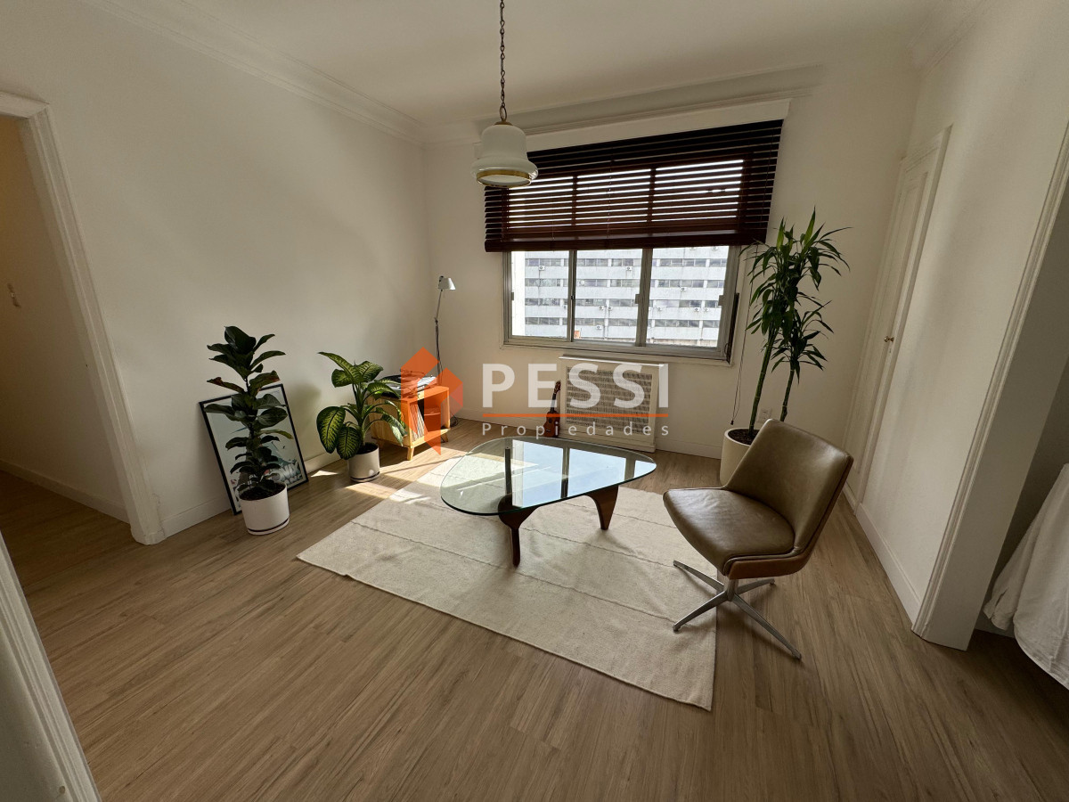 Apartamento ID.1468/Venta-apartamento-4-dormitorios-y-escritorio-en-Cordón - Venta apartamento 4 dormitorios y escritorio en Cordón