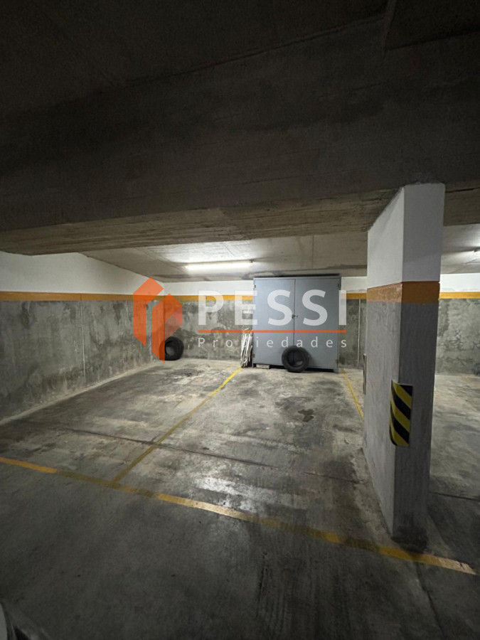 Apartamento ID.2513/Venta-aparamento-2-dormitorios-y-garage-en-Malvin - Venta aparamento 2 dormitorios y garage en Malvin