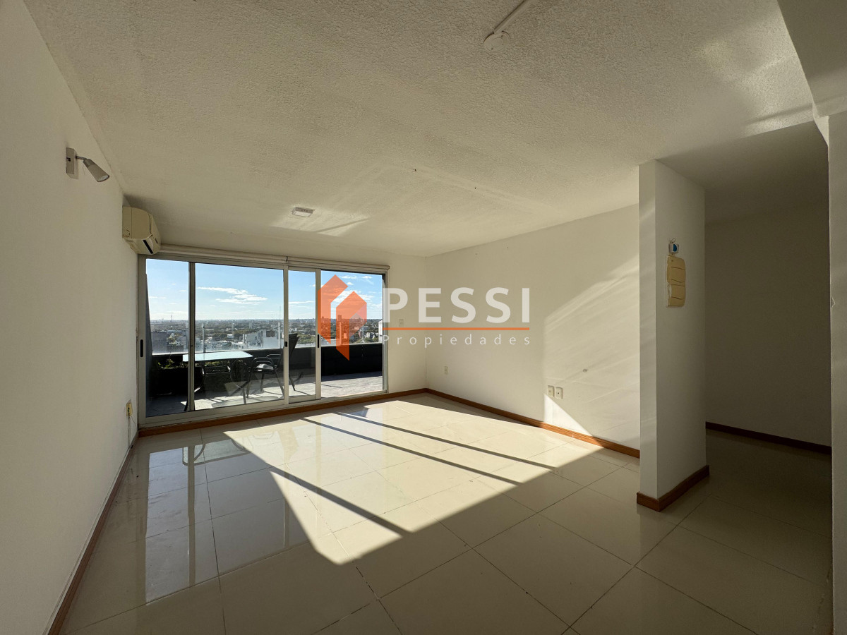 Apartamento ID.1492 - Alquiler apartamento 2 dormitorios y terraza en Cordón.