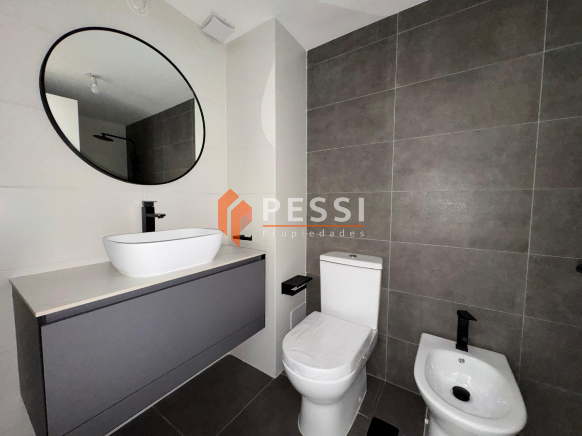 Apartamento ID.2549/Alquiler-apartamento-1-dormitorio-con-terraza-a-estrenar-en-La-Blanqueada.- - Alquiler apartamento 1 dormitorio con terraza a estrenar en La Blanqueada. 