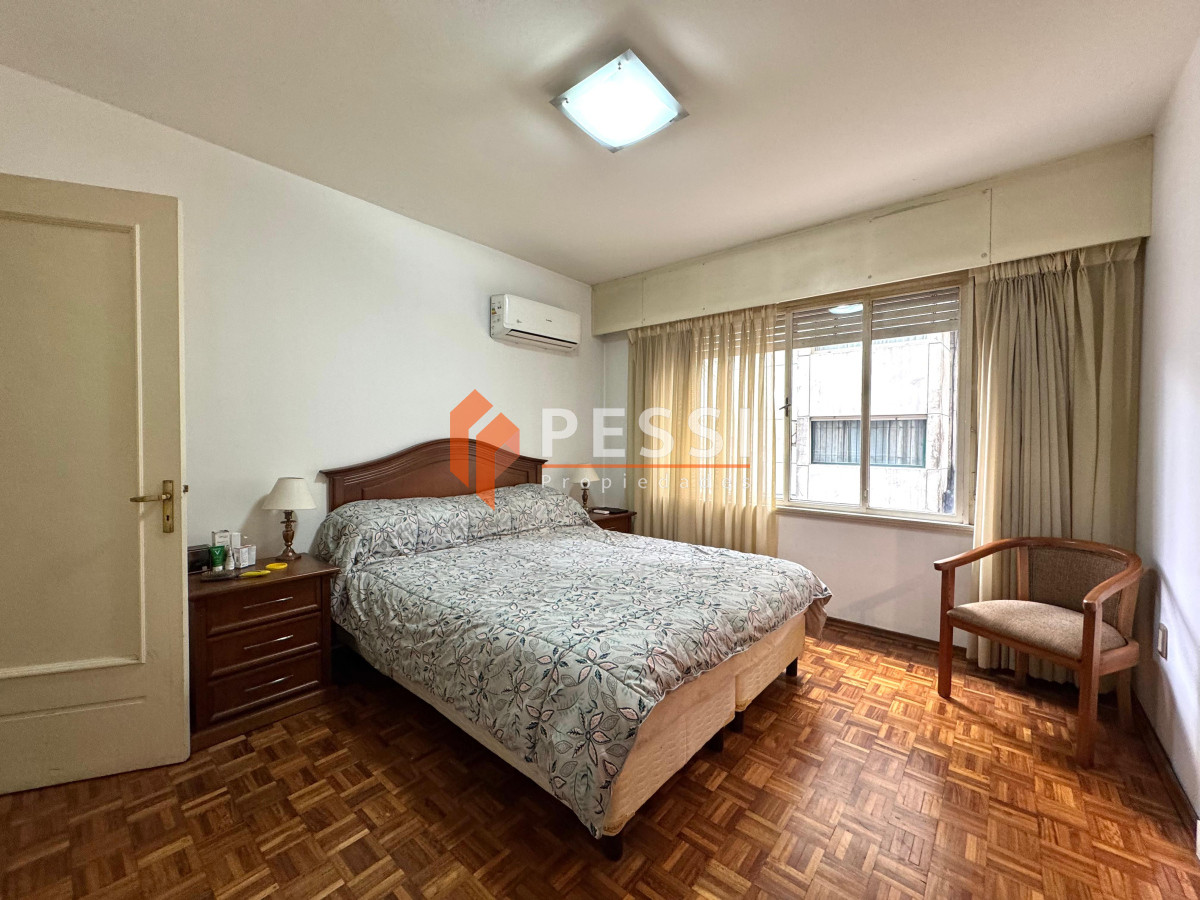 Apartamento ID.2464/Venta-apartamento-2-dormitorios-y-garage-en-Centro - Venta apartamento 2 dormitorios y garage en Centro