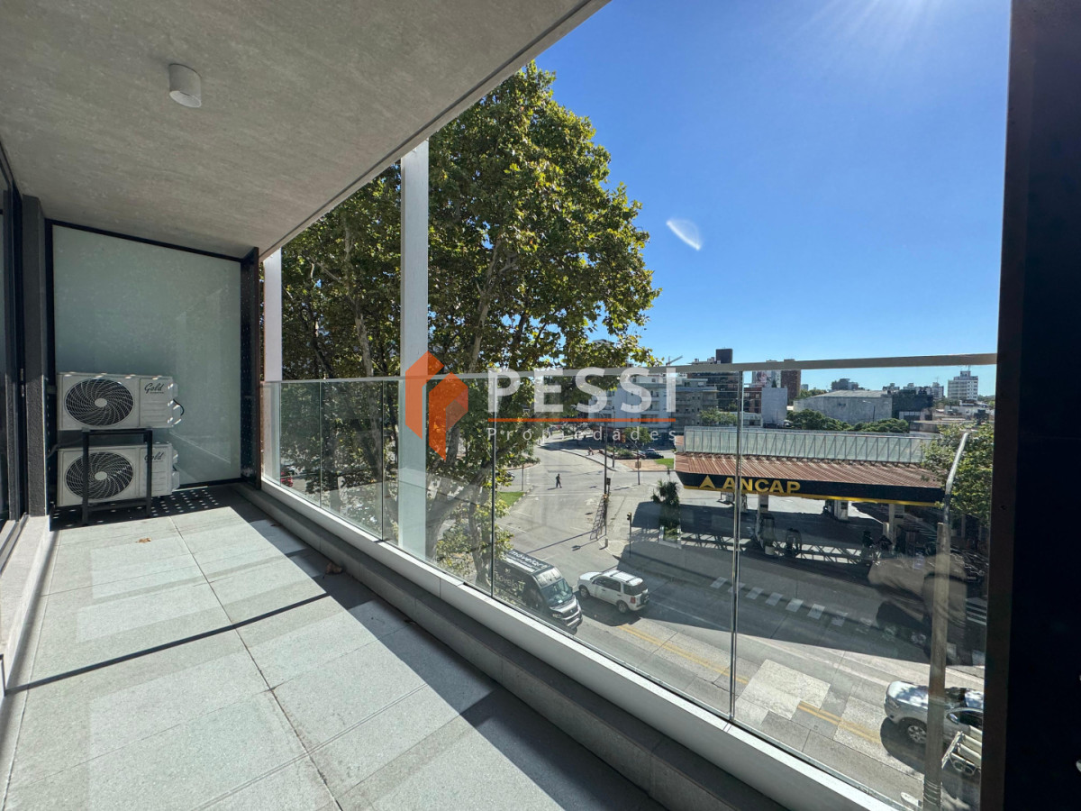 Apartamento ID.2549/Alquiler-apartamento-1-dormitorio-con-terraza-a-estrenar-en-La-Blanqueada.- - Alquiler apartamento 1 dormitorio con terraza a estrenar en La Blanqueada. 