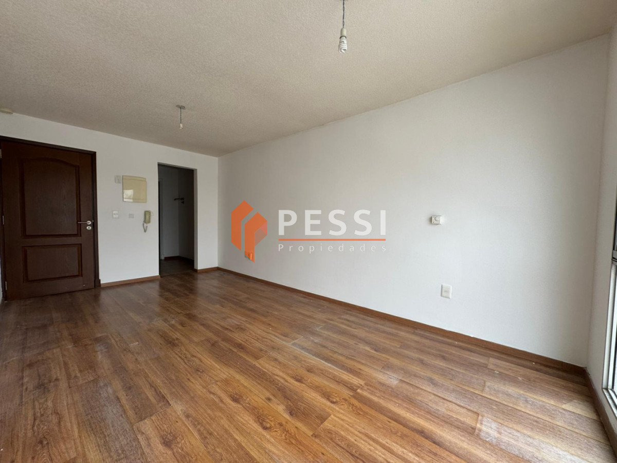 Apartamento ID.1190 - Alquiler Monoambiente en Pocitos