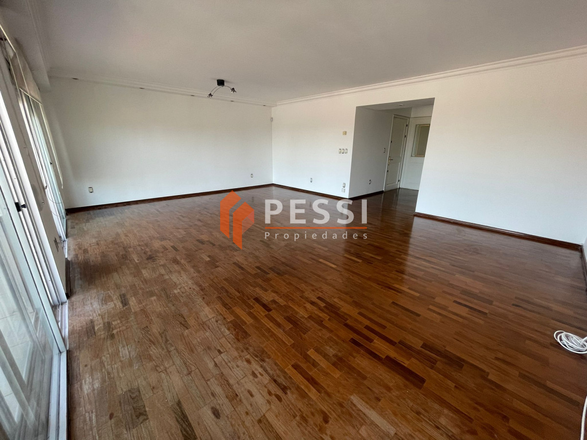 Apartamento ID.1072/Venta-Apartamento-con-renta,-3-Dormitorios-y-terraza-frente-al-mar-en-Punta-Carretas - Venta Apartamento con renta, 3 Dormitorios y terraza frente al mar en Punta Carretas