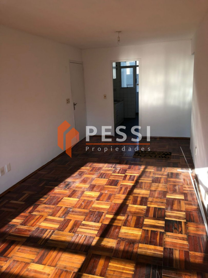 Apartamento ID.1126 - Venta Apartamento 3 dormitorios en Centro
