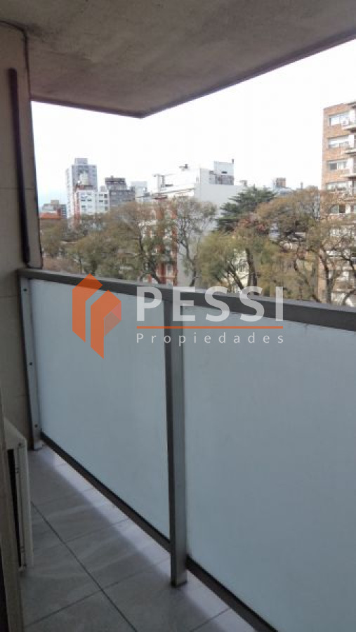 Apartamento ID.1435 - Apartamento en alquiler Parque Rodó 2 dormitorios