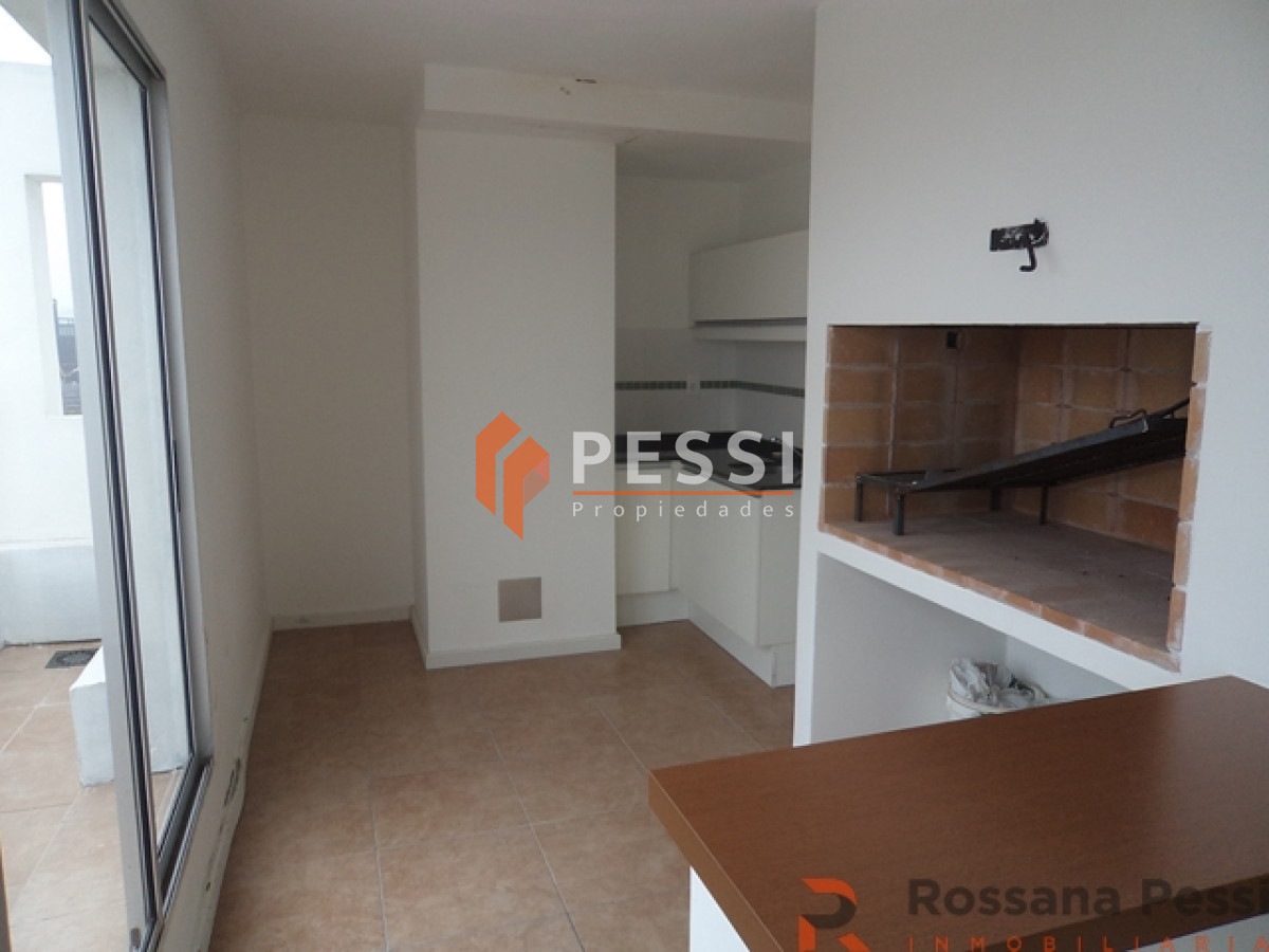 Apartamento ID.304/VENTA-APARTAMENTO-PENTHOUSE-1-DORMITORIO-EN-BARRIO-CORDÓN - Apartamento en venta Parque Batlle 1 dormitorios
