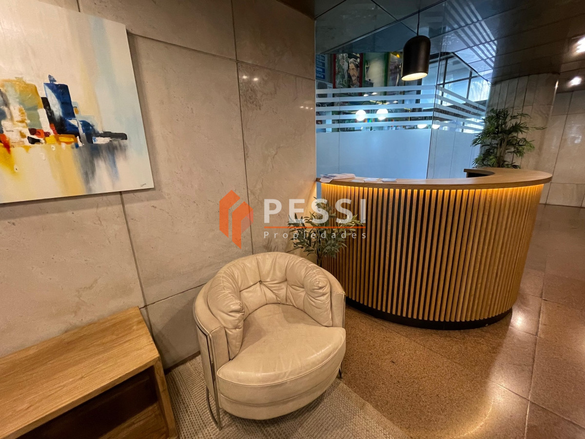 Apartamento ID.2400/Alquiler-Oficina-en-Centro- - Alquiler Oficina en Centro 