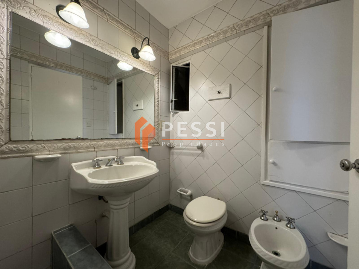 Apartamento ID.1392 - Alquiler apartamento 2 dormitorios con vista al mar en Pocitos 