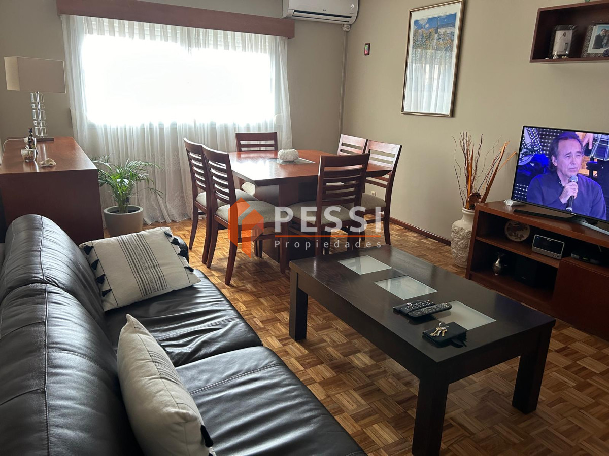 Apartamento ID.2379/Venta-apartamento-2-dormitorios-y-garage-en-pocitos - Venta apartamento 2 dormitorios y garage en pocitos