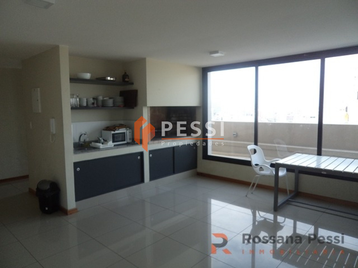 Apartamento ID.2095 - Alquiler monoambiente con terraza en Cordón