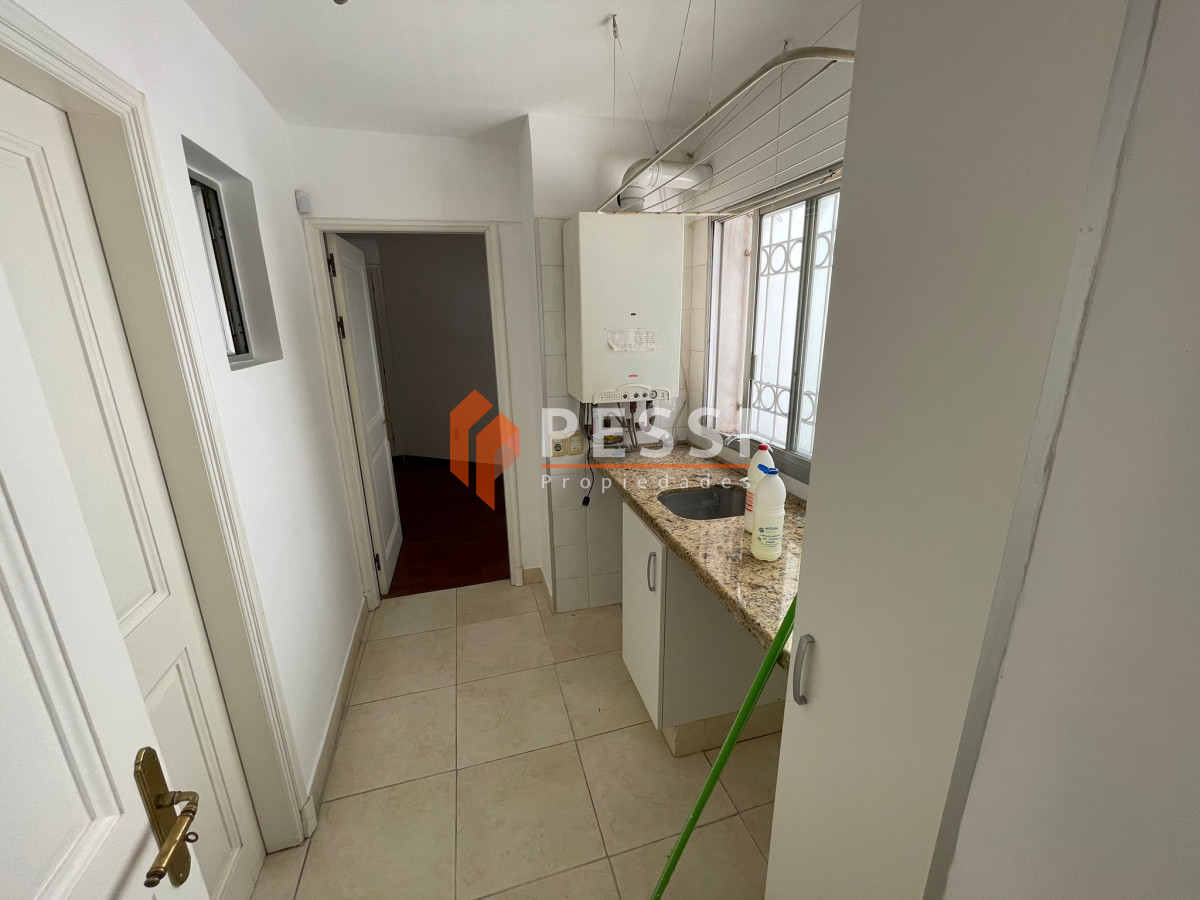 Apartamento ID.1072/Venta-Apartamento-con-renta,-3-Dormitorios-y-terraza-frente-al-mar-en-Punta-Carretas - Venta Apartamento con renta, 3 Dormitorios y terraza frente al mar en Punta Carretas