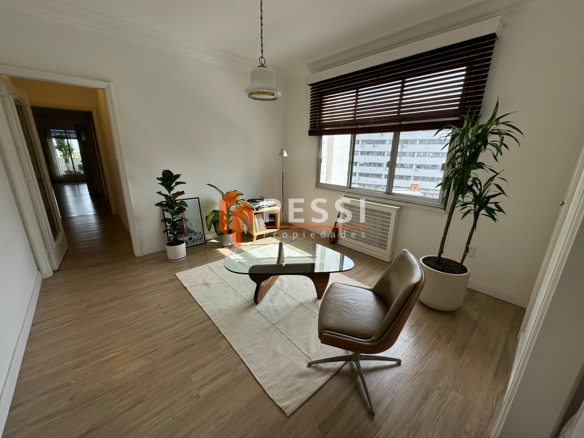 Apartamento ID.1468/Venta-apartamento-4-dormitorios-y-escritorio-en-Cordón - Venta apartamento 4 dormitorios y escritorio en Cordón