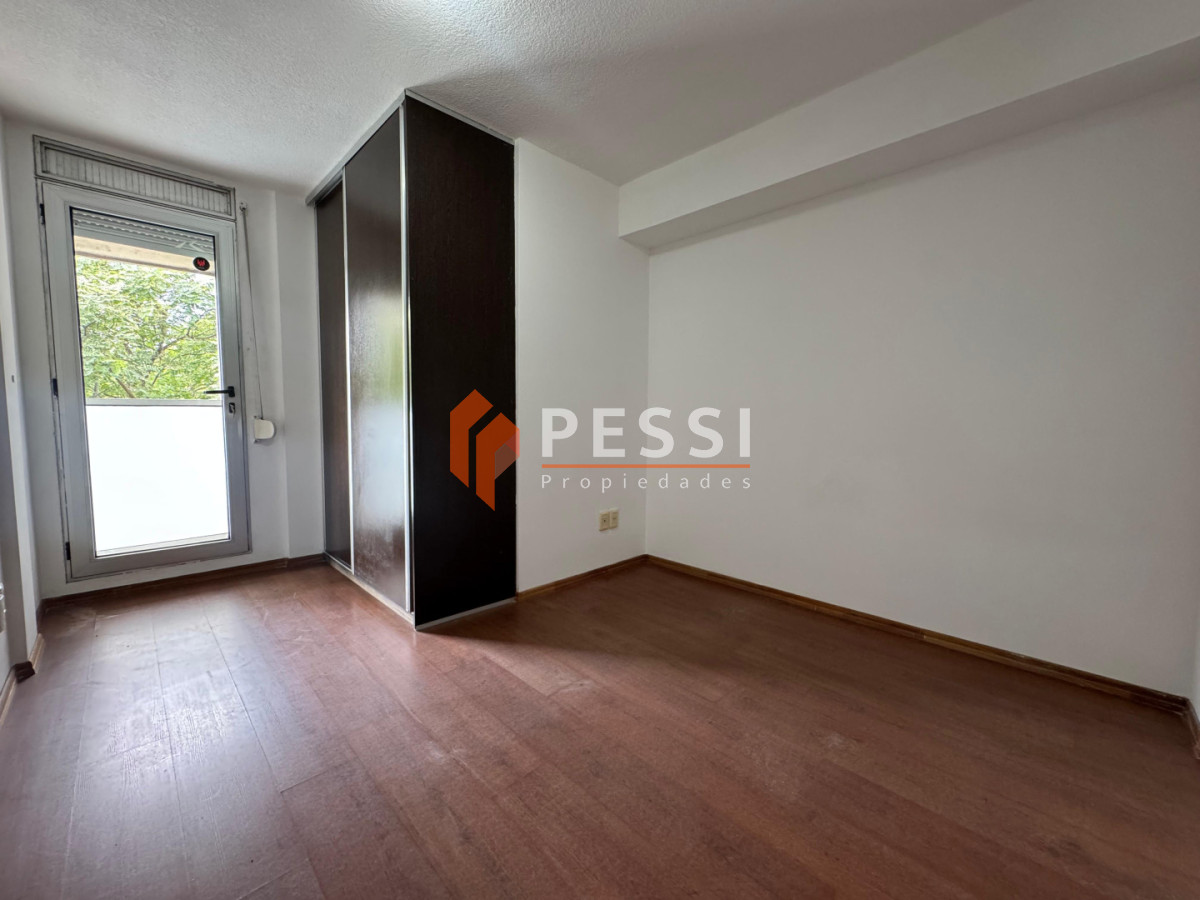 Apartamento ID.1435 - Apartamento en alquiler Parque Rodó 2 dormitorios