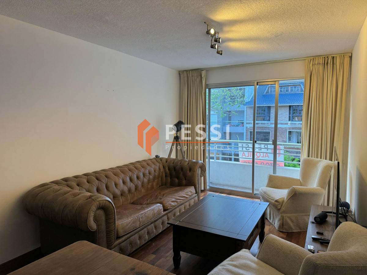 Apartamento ID.2403 - Alquiler apartamento 2 dormitorios con garage en Pocitos 
