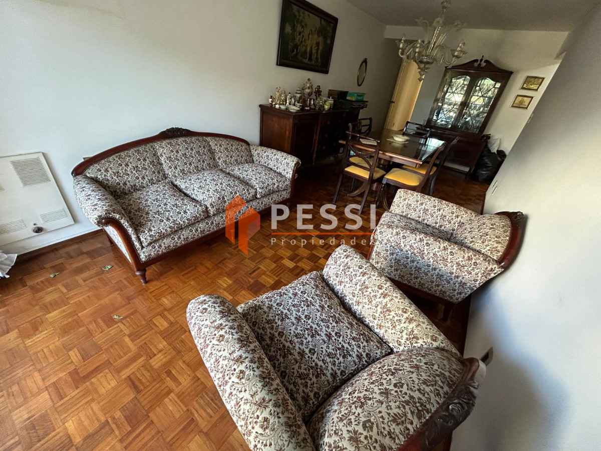 Apartamento ID.2434/Venta-apartamento-3-dormitorios-y-garage-en-Pocitos - Venta apartamento 3 dormitorios y garage en Pocitos