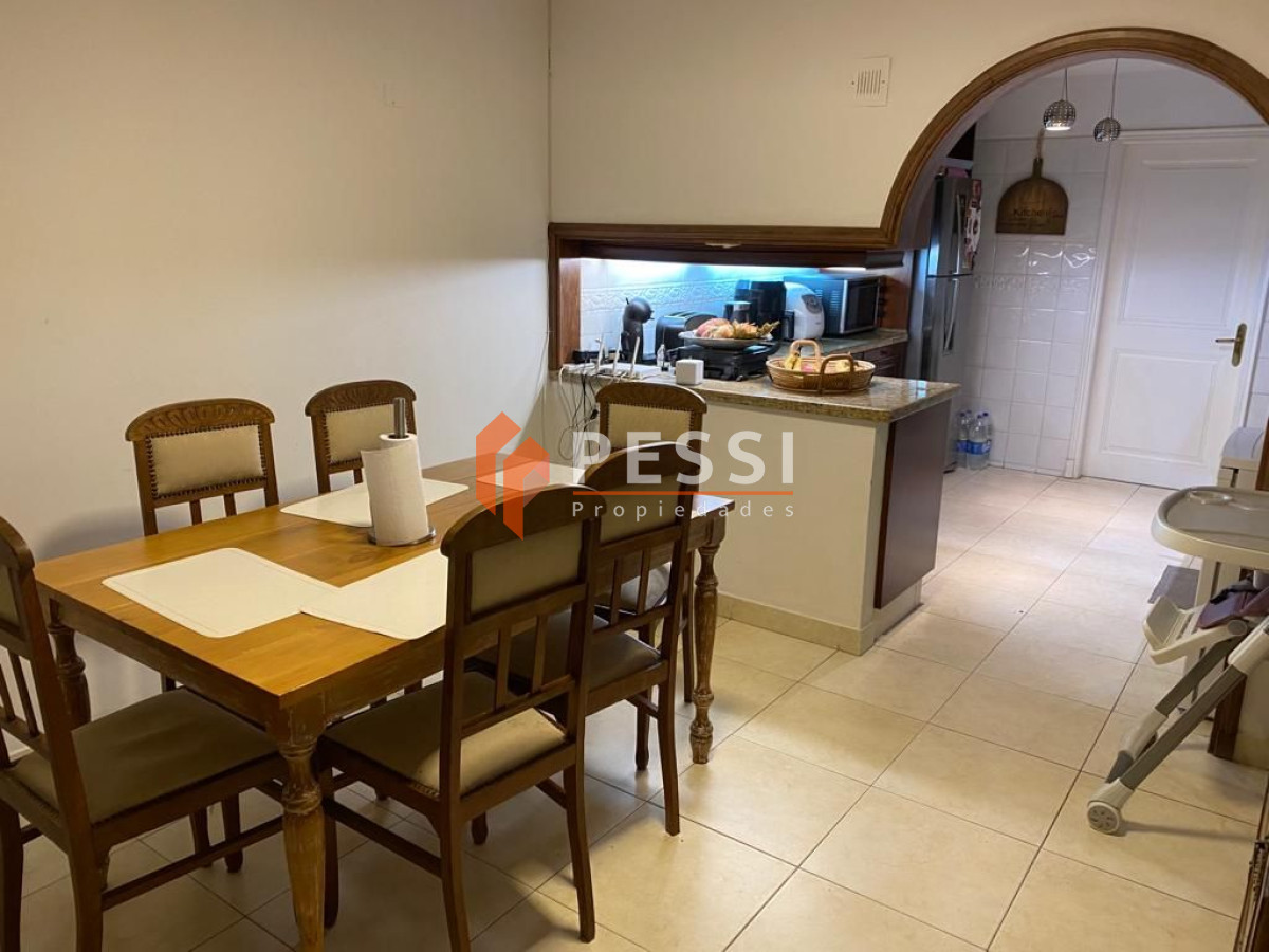 Apartamento ID.1072/Venta-Apartamento-con-renta,-3-Dormitorios-y-terraza-frente-al-mar-en-Punta-Carretas - Venta Apartamento con renta, 3 Dormitorios y terraza frente al mar en Punta Carretas